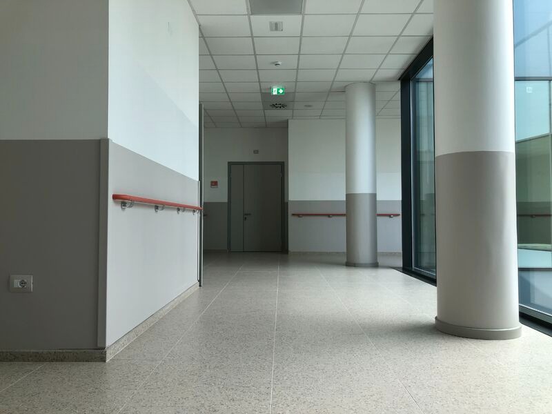 Quadra-Hospital Wall-03